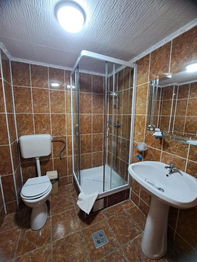 Pensiunea Paradis Buşteni Exterior foto